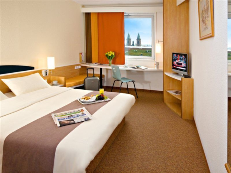 Ibis Mala Strana 3* Praha