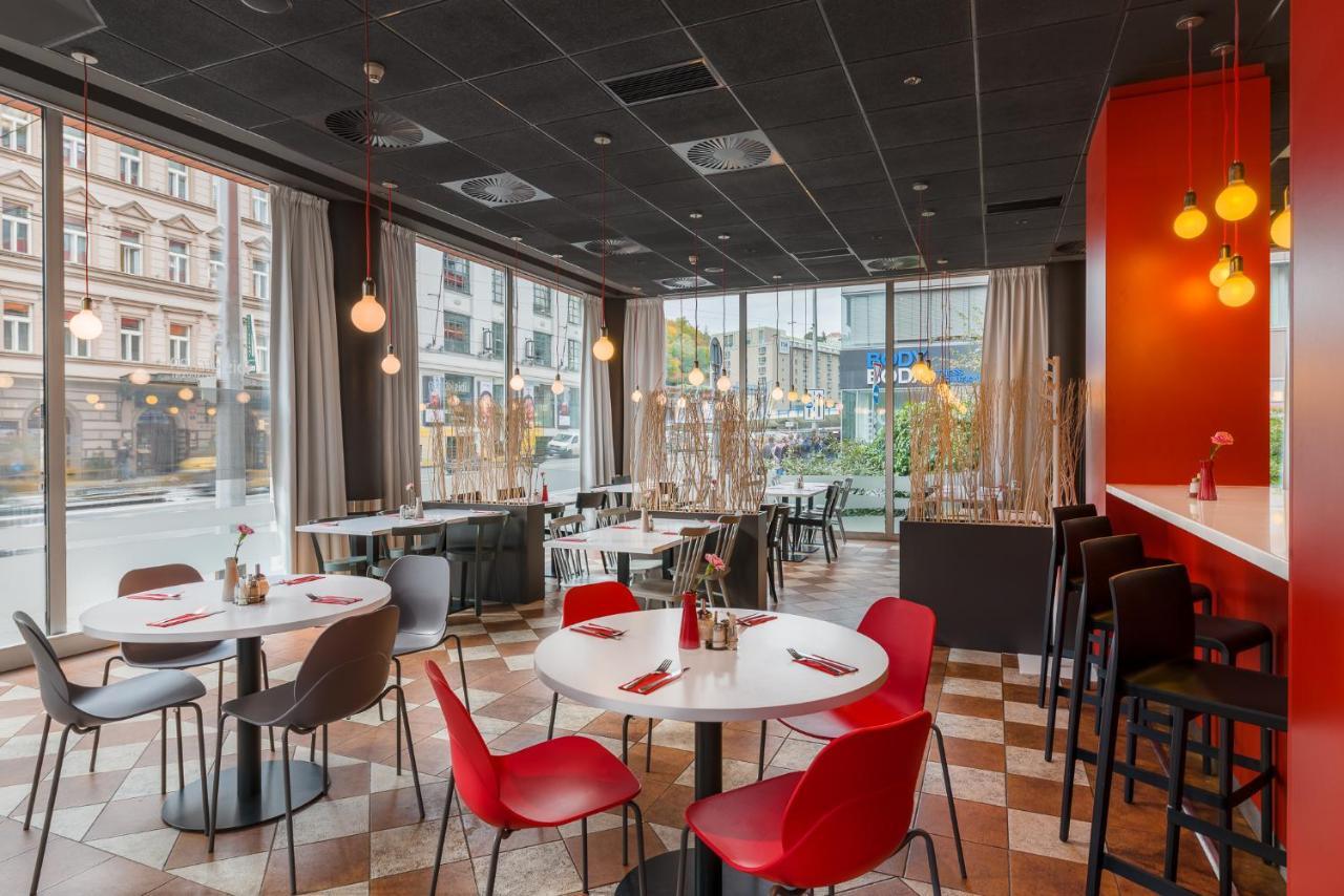 Ibis Mala Strana 3* Praha
